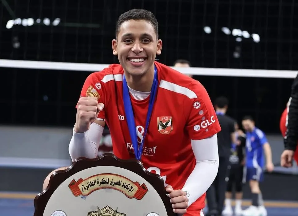 الحسيني لاعب الطائرة: المحترف الإيطالي تألق في البداية ثم تحول إلى عبء على الفريق