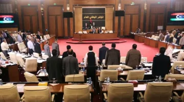 الحكومة الليبية المعينة: قد نحتاج إلى نقل مقر المؤسسة الوطنية للنفط إلى مدينة آمنة.