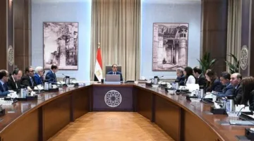 الحكومة تقدم مجموعة من الاقتراحات الهادفة إلى تقليل مستويات الدين.
