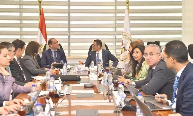 الخطيب وكوجك يتابعان مع بعثة صندوق النقد الدولي برنامج الإصلاح الاقتصادي