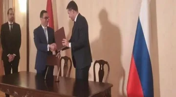 الخطيب ووزير الصناعة الروسي يوقعان اتفاقية الدورة الخامسة عشر للجنة الاقتصادية