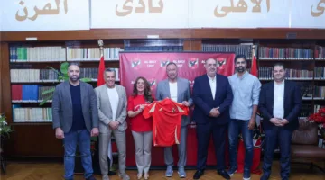 الخطيب يلتقي بسفيرة الولايات المتحدة قبيل مشاركة الأهلي في كأس العالم للأندية