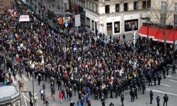 الداخلية الفرنسية: مشاركة 157 ألف شخص في مظاهرات "الأول من مايو" في فرنسا