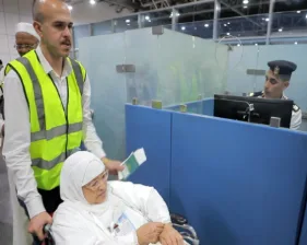 الداخلية: انطلاق أول مجموعة من حجاج القرعة نحو الأراضي المقدسة الداخلية: انطلاق أول مجموعة من حجاج القرعة نحو الأراضي المقدسة