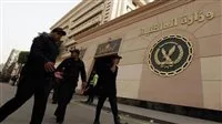 الداخلية توضح ملابسات احتجاز محامين في قسم شرطة بالقاهرة