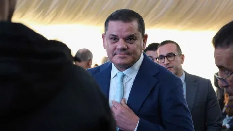 الدبيبة: لا مكان لأي مظاهر تتجاوز الجيش والشرطة الدبيبة: لا مكان لأي مظاهر تتجاوز الجيش والشرطة