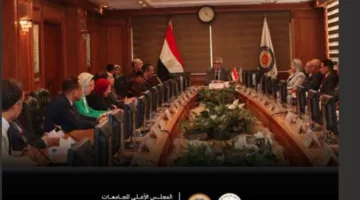 الدراسات العليا: بوابة رقمية لإنشاء قاعدة بيانات لمشاريع البحث العلمي