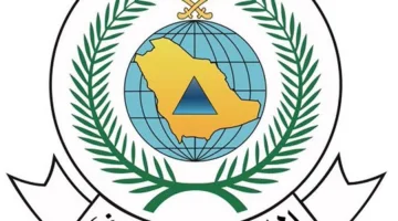 الدفاع المدني يسيطر على حريق في جبل أثرب في محافظة بارق