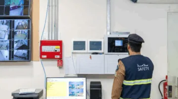 الدفاع المدني يعزز تدابيره الوقائية في المدينة المنورة لحماية زوار المسجد النبوي.