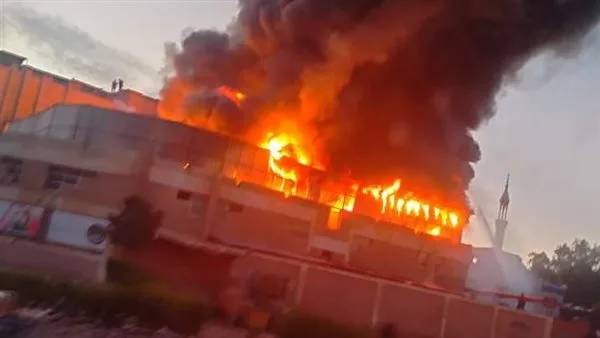 الدفع بـ 6 سيارات إطفاء للسيطرة على حريق بمصنع بلاستيك فى القليوبية
