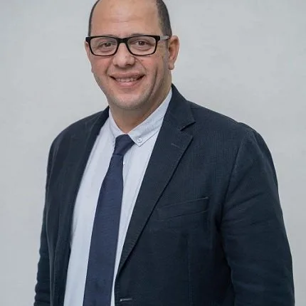 الدكتور وائل بدر يشرح… معدل نجاح جراحة استبدال مفصل الركبة في مصر الدكتور وائل بدر يشرح… معدل نجاح جراحة استبدال مفصل الركبة في مصر