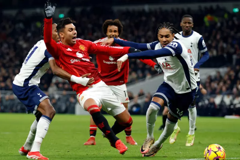 الدوري الأوروبي ومحمد شريف: مواعيد مباريات اليوم الأربعاء والقنوات التي ستقوم ببثها الدوري الأوروبي ومحمد شريف: مواعيد مباريات اليوم الأربعاء والقنوات التي ستقوم ببثها