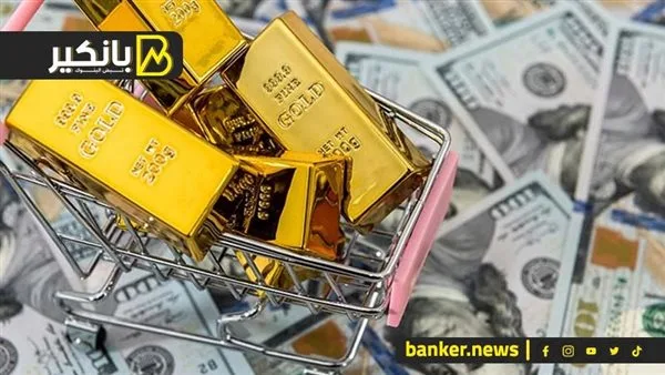الدولار يفاجئ الجنيه.. مفاجأة في أسعار الذهب.. تفاصيل الشراكة الاستراتيجية مع اليونان.. والحكومة تكشف موقف توريد القمح