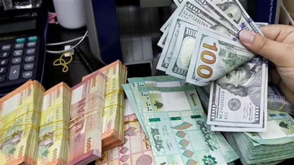 الدولار يواصل انخفاضه مقابل الجنيه اليوم الأربعاء، ليبلغ سعره 49.8 جنيه للشراء. الدولار يواصل انخفاضه مقابل الجنيه اليوم الأربعاء، ليبلغ سعره 49.8 جنيه للشراء.