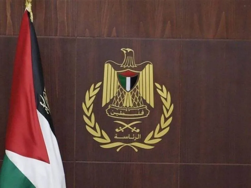 الرئاسة الفلسطينية تدعو إلى خطوات فعالة لوقف النزاع في غزة والاعتداءات في الضفة الغربية الرئاسة الفلسطينية تدعو إلى خطوات فعالة لوقف النزاع في غزة والاعتداءات في الضفة الغربية
