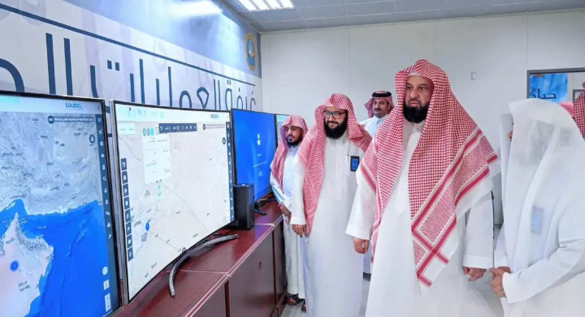 الرئيس الأعلى لهيئة الأمر بالمعروف يقوم بزيارة تفقدية لجاهزية اللجان العاملة خلال موسم الحج الرئيس الأعلى لهيئة الأمر بالمعروف يقوم بزيارة تفقدية لجاهزية اللجان العاملة خلال موسم الحج