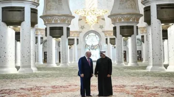 الرئيس الأمريكي يتفقد مسجد الشيخ زايد العظيم