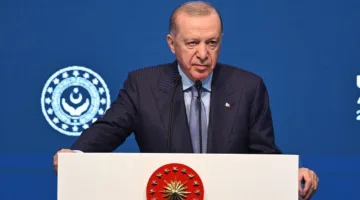 الرئيس التركي أردوغان يعتبر تراجع معدلات الخصوبة “مأساة”: تصريحات مؤثرة في المنتدى الدولي للأسرة