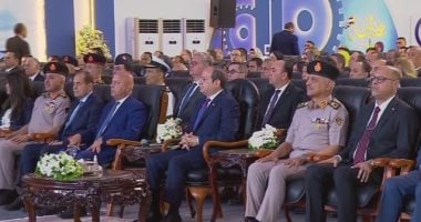 الرئيس السيسى يوجه بسرعة الفصل فى القضايا العمالية للحصول على مستحقاتهم