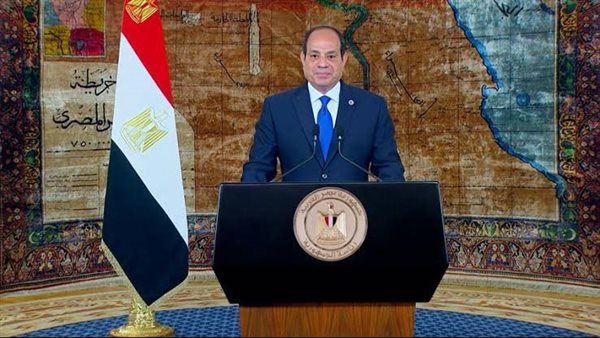 الرئيس السيسي: عمال مصر سطروا عبر التاريخ أروع صفحات العطاء