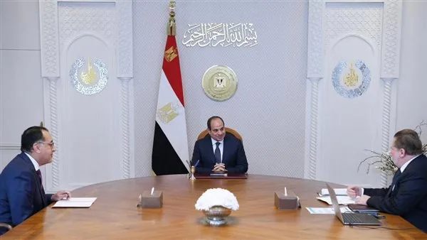 الرئيس السيسي يجتمع بمحافظ البنك المركزي.. ماعلاقة الاحتياطي النقدي؟