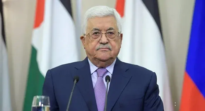 الرئيس الفسطيني: أولويتنا وقف العدوان وإدخال المساعدات لغزة