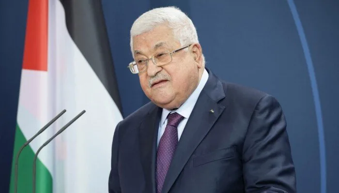 الرئيس الفلسطيني في بغداد: غزة جزء لا يتجزأ من الوطن الفلسطيني الرئيس الفلسطيني في بغداد: غزة جزء لا يتجزأ من الوطن الفلسطيني