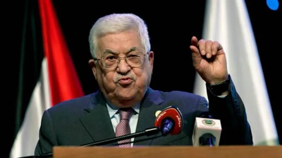 الرئيس الفلسطيني يشدد على أهمية إنهاء الاعتداءات الإسرائيلية وتوفير المساعدات إلى قطاع غزة. الرئيس الفلسطيني يشدد على أهمية إنهاء الاعتداءات الإسرائيلية وتوفير المساعدات إلى قطاع غزة.