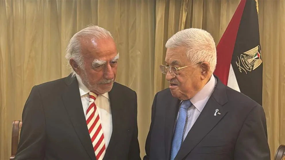 الرئيس الفلسطيني يلتقي برئيس مجلس إدارة قناة الجديد الرئيس الفلسطيني يلتقي برئيس مجلس إدارة قناة الجديد