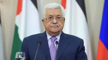 الرئيس الفلسطيني يلتقي برئيس وزراء إسبانيا خلال القمة العربية