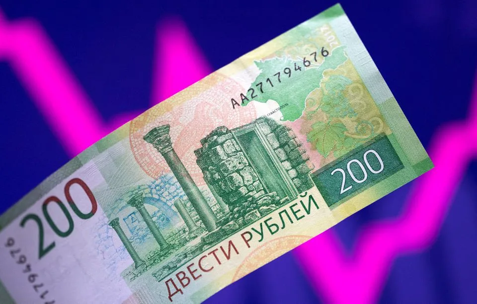 الروبل الروسي يصل إلى أعلى مستوى مقابل الدولار خلال أسبوع