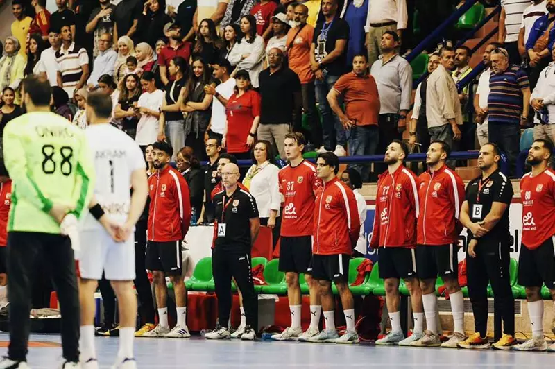 الزمالك يتعثر أمام الجزيرة.. الأهلي يحقق لقب كرة اليد الإفريقي بثلاثية (فيديو) الزمالك يتعثر أمام الجزيرة.. الأهلي يحقق لقب كرة اليد الإفريقي بثلاثية (فيديو)