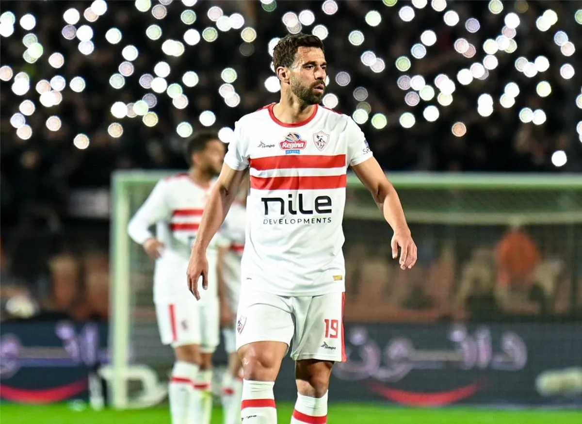 الزمالك: يجب أن نستفيد من صعوبة موقف زيزو.. ومباراة بيراميدز قد تكون الأخيرة لعبد الله السعيد الزمالك: يجب أن نستفيد من صعوبة موقف زيزو.. ومباراة بيراميدز قد تكون الأخيرة لعبد الله السعيد