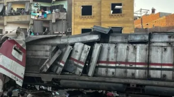 السجن 10 سنوات وغرامة مالية بقيمة 10 آلاف جنيه وعزل من الوظيفة للمسؤولين عن حادث قطاري الزقازيق