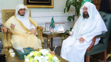 السديس: الحرمين الشريفين مصدر الإلهام وحماية الفكر هي خط الدفاع الأول للمجتمعات