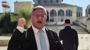 السعودية تندد باقتحام بن غفير للمسجد الأقصى وتطالب بمحاسبة إسرائيل على “انتهاكاتها الخطيرة” بحق الفلسطينيين، وتؤكد رفضها المساس بالوضع التاريخي والقانوني للقدس.