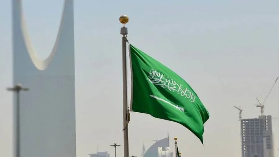 السعودية تندد بشدة بالهجوم الانتحاري على قاعدة “زيرو دمايو” العسكرية في مقديشو السعودية تندد بشدة بالهجوم الانتحاري على قاعدة “زيرو دمايو” العسكرية في مقديشو