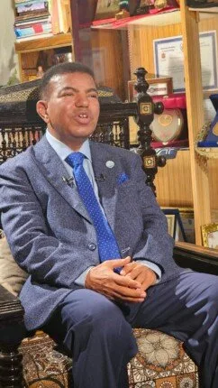السيد رشاد بري.. ضيف برنامج «سفير بلا سفارة» على القناة الثالثة