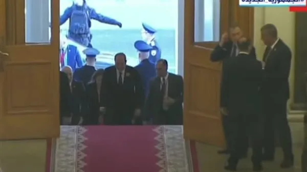 السيسي يصل إلى الكرملين لحضور حفل عشاء القادة المشاركين باحتفالات عيد النصر في روسيا