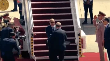 السيسي يغادر بغداد بعد حضوره القمة العربية ويثني على العلاقات مع العراق
