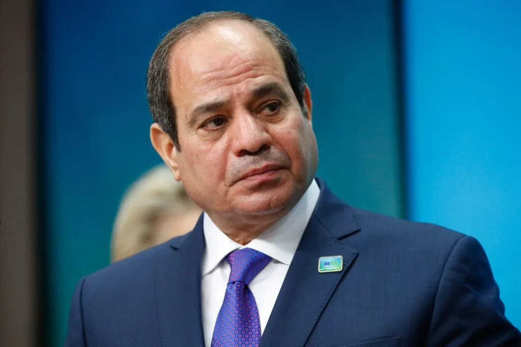 السيسي يُشدد على رفض مصر التام للاعتداءات المتكررة من إسرائيل على لبنان السيسي يُشدد على رفض مصر التام للاعتداءات المتكررة من إسرائيل على لبنان