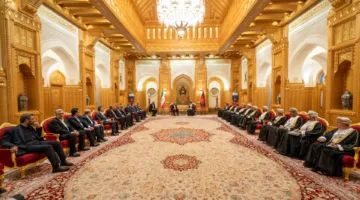 السُّلطان ورئيس إيران يؤكدان أهمية مساهمة القطاع الخاص في تطوير البلدين