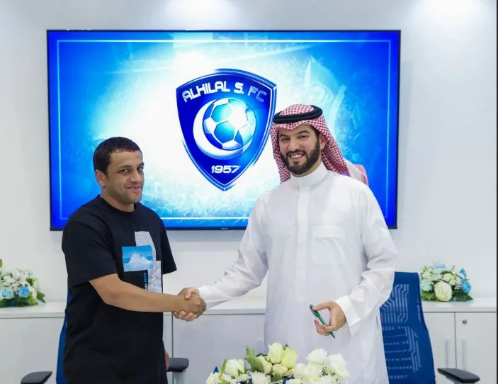 الشلهوب: لا أوافق على أن أكون مدربًا مؤقتًا… وأهدافنا تتجه نحو كأس العالم للأندية. الشلهوب: لا أوافق على أن أكون مدربًا مؤقتًا… وأهدافنا تتجه نحو كأس العالم للأندية.