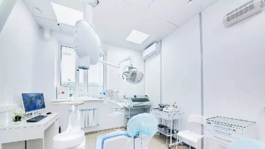 الصحة: إغلاق عيادتين للجلدية والتخسيس بالجيزة للعمل بدون ترخيص