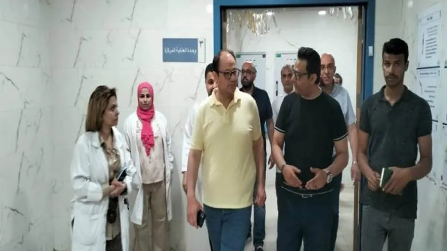 الصحة: الطب العلاجي يزور مستشفيات قنا لتقييم جودة الخدمات المقدمة للمواطنين. الصحة: الطب العلاجي يزور مستشفيات قنا لتقييم جودة الخدمات المقدمة للمواطنين.