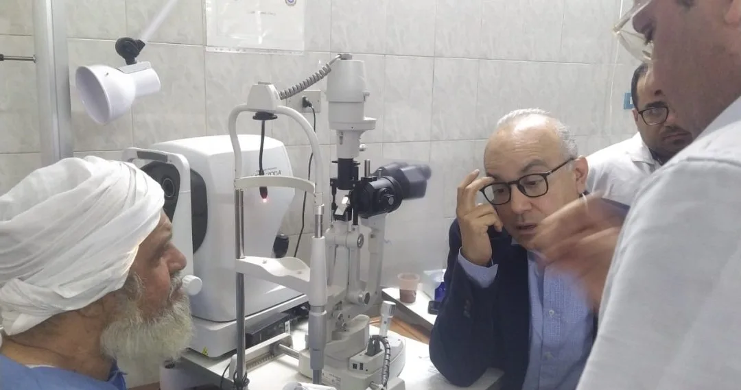 الصحة: رئيس قسم المياه الزرقاء في جامعة جنيف يقدم محاضرات علمية لأطباء العيون في مستشفى رمد بأسيوط الصحة: رئيس قسم المياه الزرقاء في جامعة جنيف يقدم محاضرات علمية لأطباء العيون في مستشفى رمد بأسيوط
