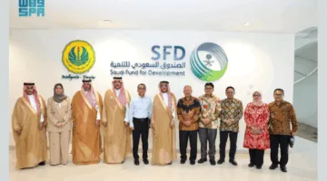 الصندوق السعودي للتنمية يطلق مشروعين لدعم تطوير جامعتين في إندونيسيا.