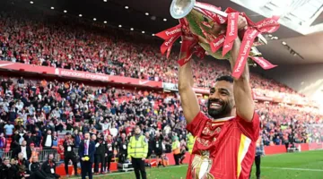 ليفربول يكرم صلاح بتمثال بعد تألقه في 28 مباراة خلال الموسم التاريخي
