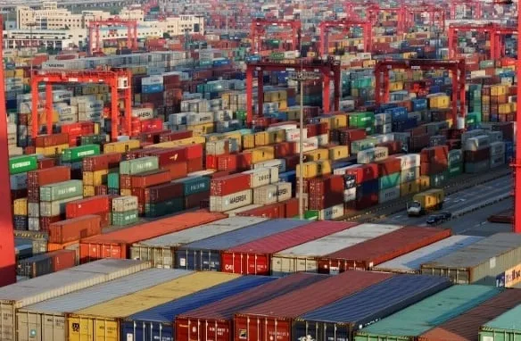 الصين تفرض تعريفات ضد الإغراق على الواردات من الولايات المتحدة وأوروبا وآسيا الصين تفرض تعريفات ضد الإغراق على الواردات من الولايات المتحدة وأوروبا وآسيا