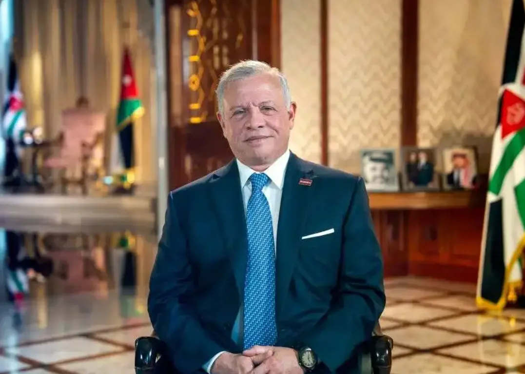 العاهل الأردني يناقش التطورات الإقليمية مع نائب الرئيس الأمريكي العاهل الأردني يناقش التطورات الإقليمية مع نائب الرئيس الأمريكي